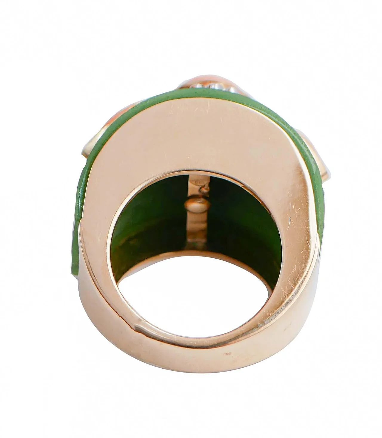 Ring with green enamel, coral, diamonds and pink gold, 1970s 3
