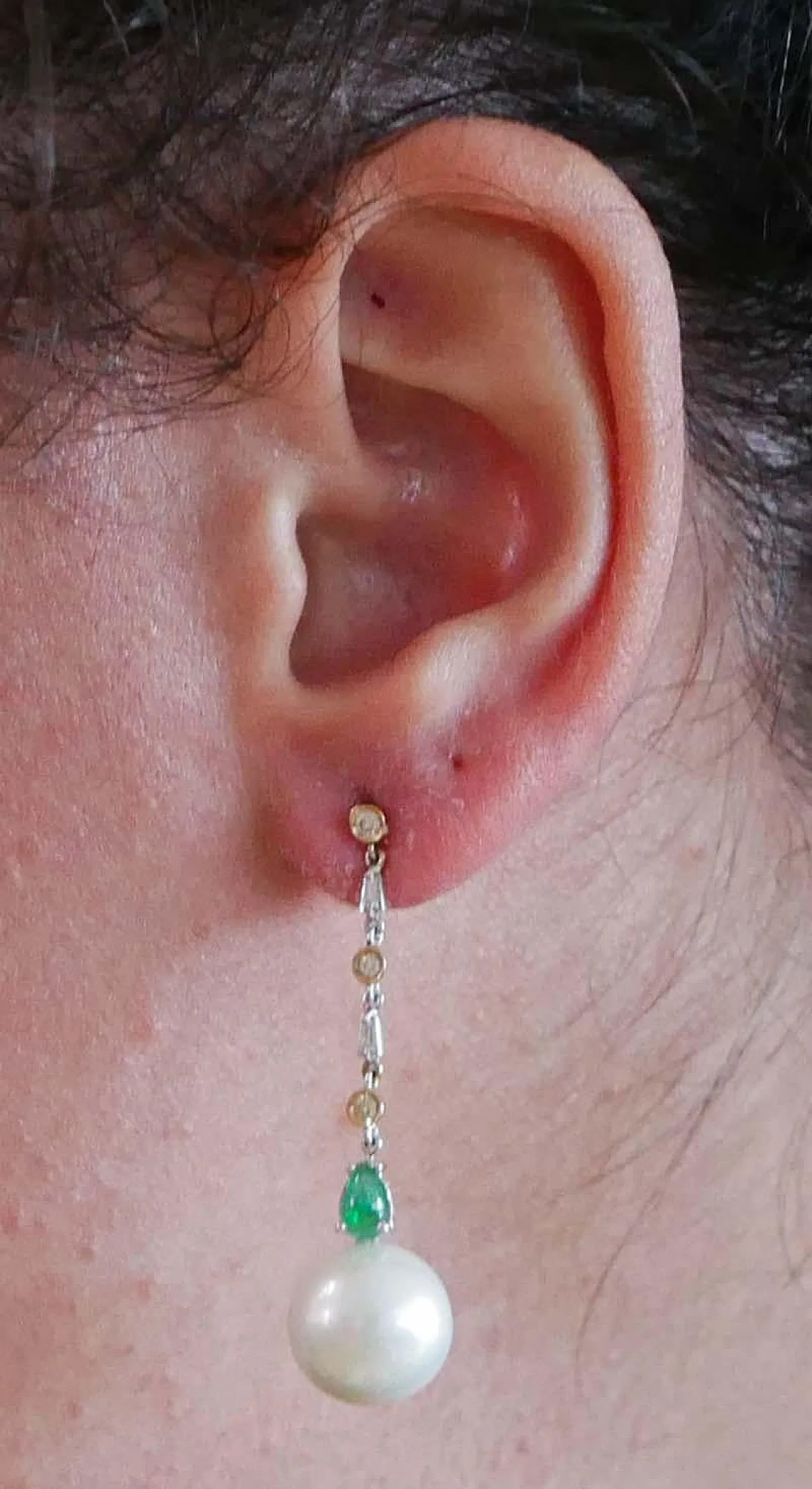 Orecchini oro bianco e oro rosa, perle, smeraldi, diamanti, anni '80 5