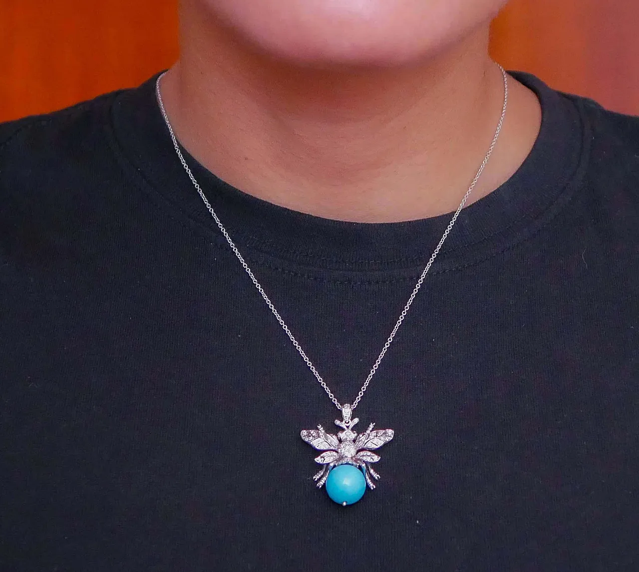 Magnesite, diamanti, zaffiri, ciondolo Fly in oro bianco, anni '70 6