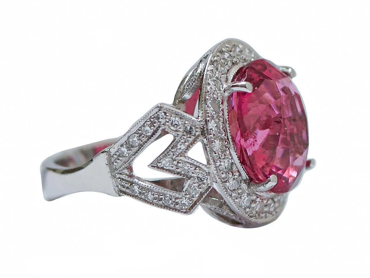 Tourmaline, diamond and platinum ring, 1960s 2