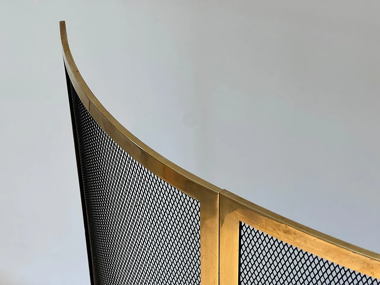 Curved brass fireplace screen, 1970s 7