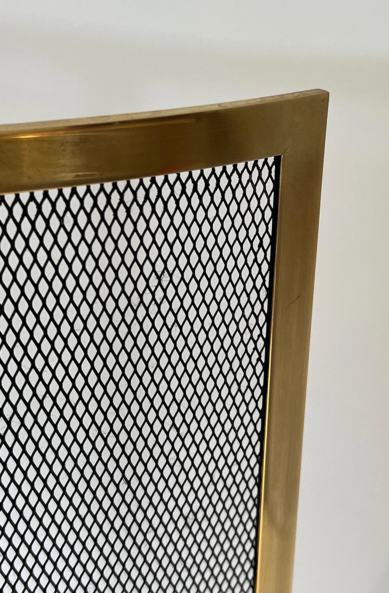 Curved brass fireplace screen, 1970s 10