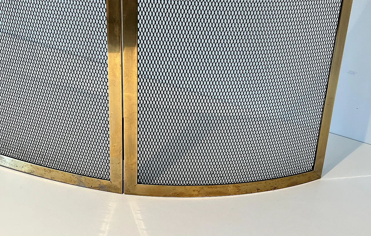 Curved brass fireplace screen, 1970s 11