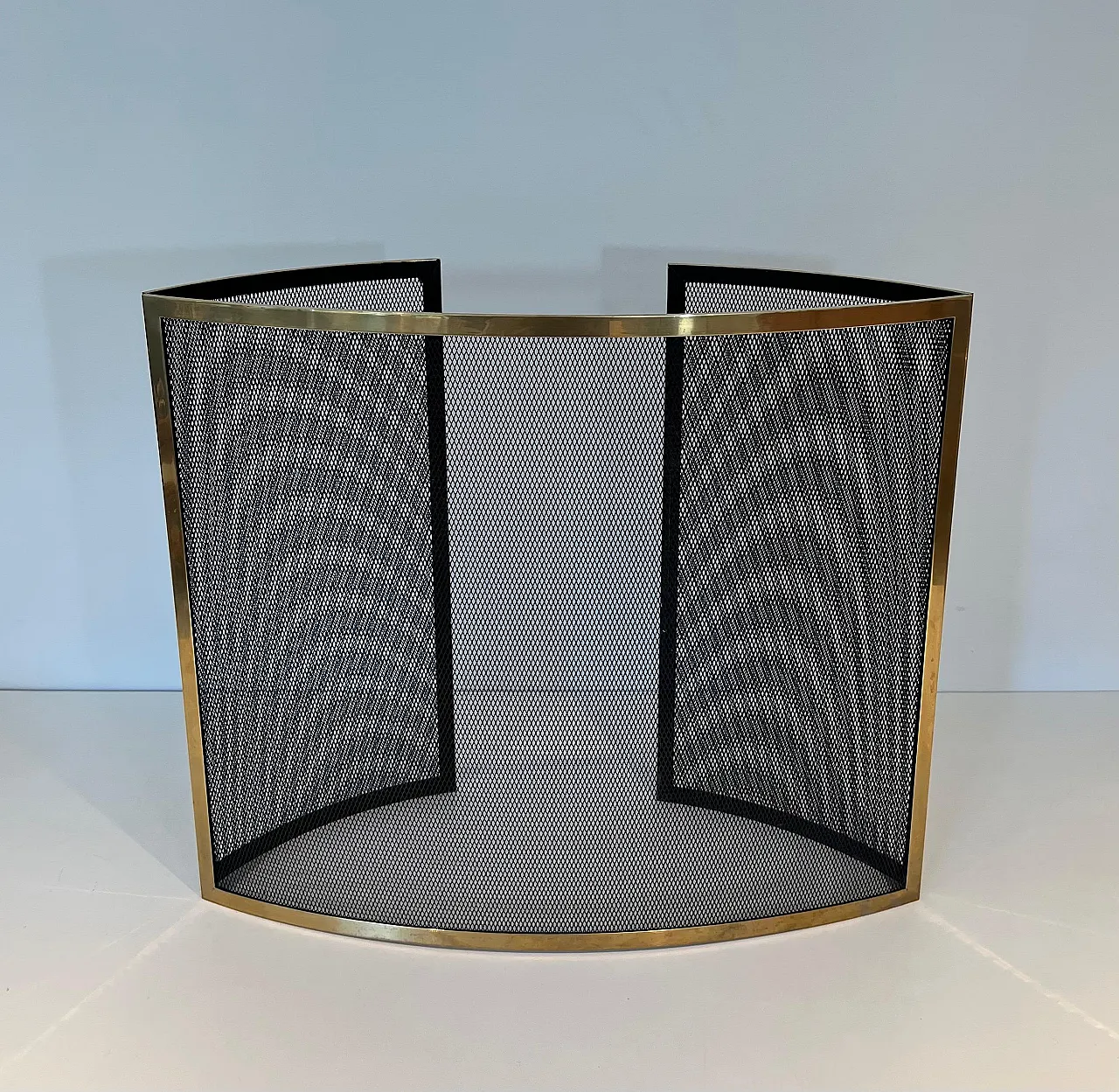Curved brass fireplace screen, 1970s 13