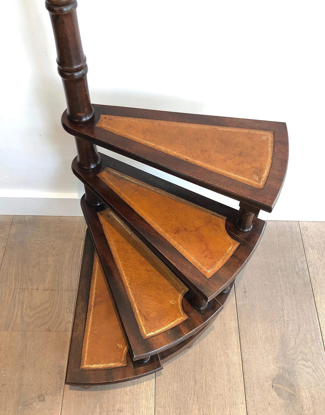 Wood, leather and brass library ladder, 1940s 10