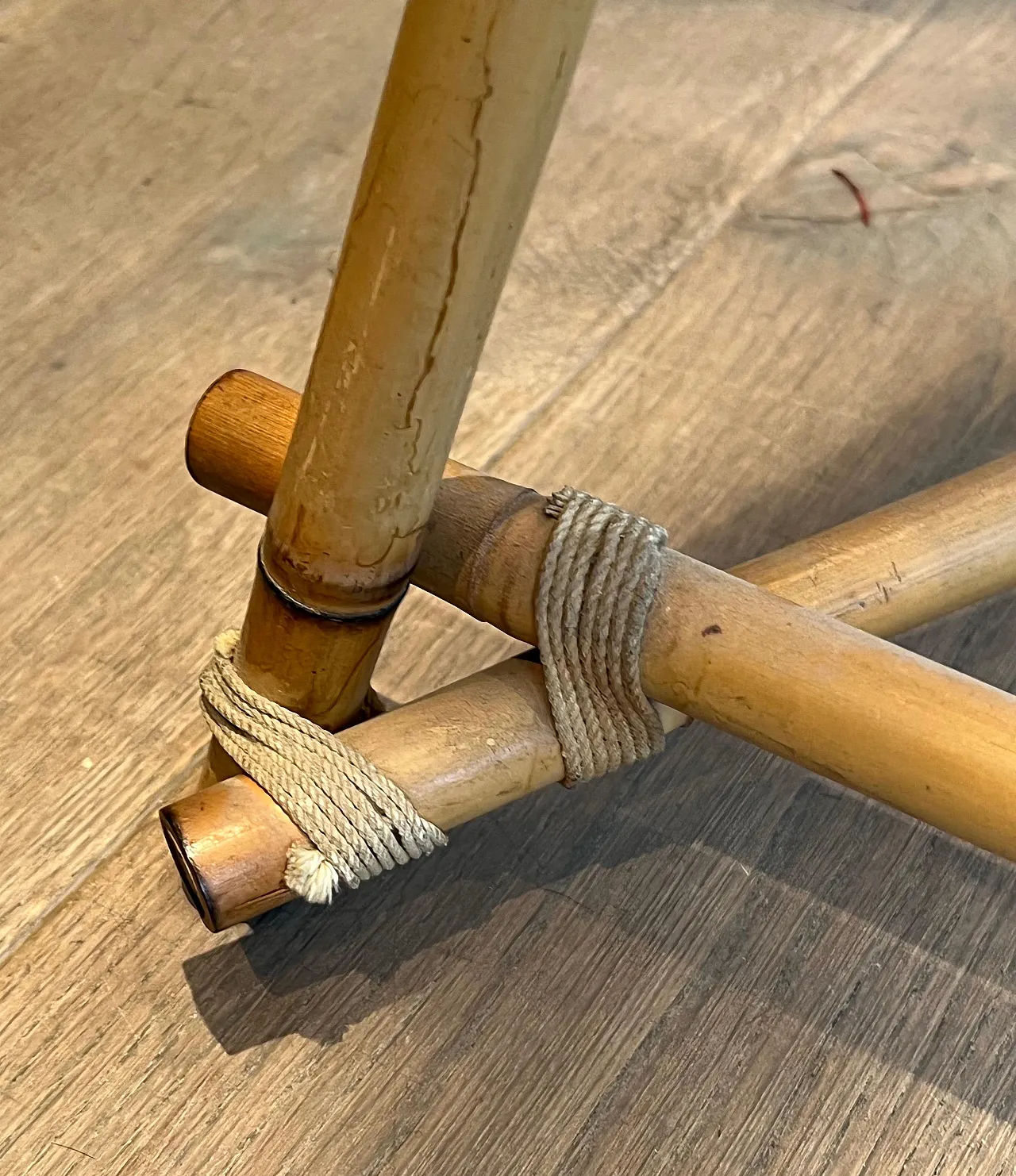 Lampada da terra a 3 luci in bambù e corda, anni '70 8