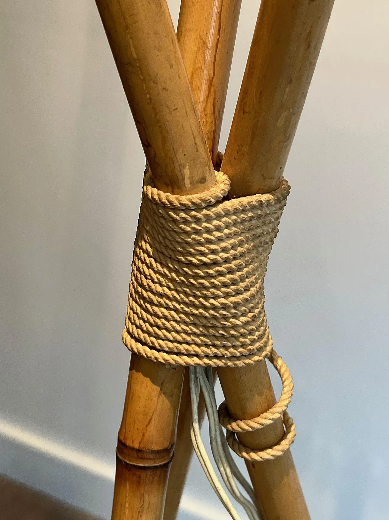 Lampada da terra a 3 luci in bambù e corda, anni '70 15