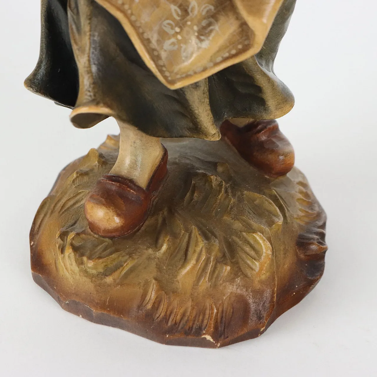 Female figure, Val Gardena wood carving, 20th century 5