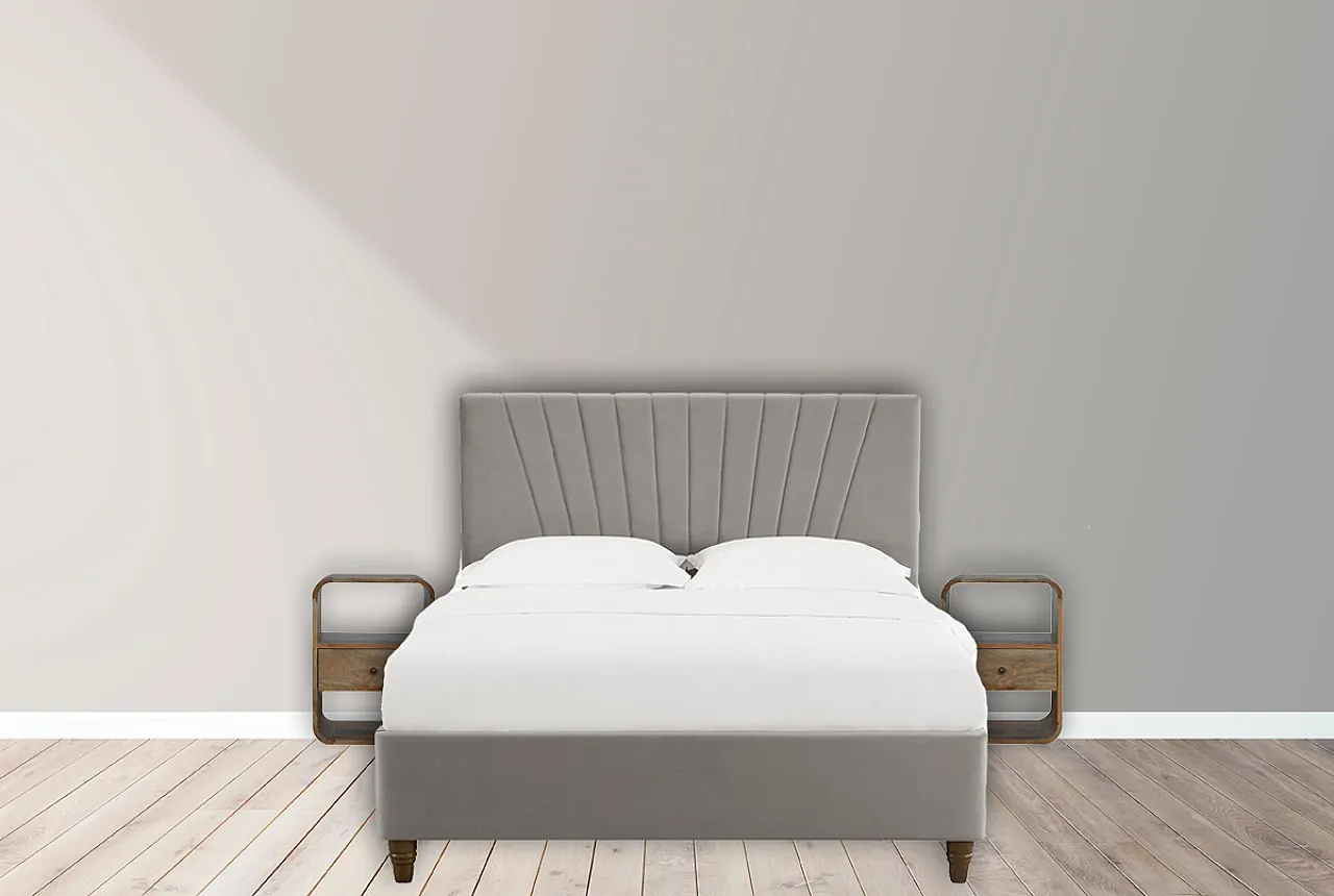 4 comodini di Londra in mango, 2000 10