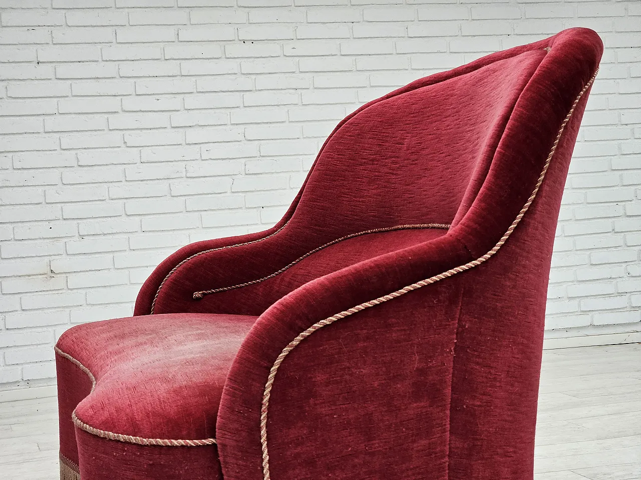 1950s, Danish 2-seater curved sofa, cherry-red furniture velour. 10