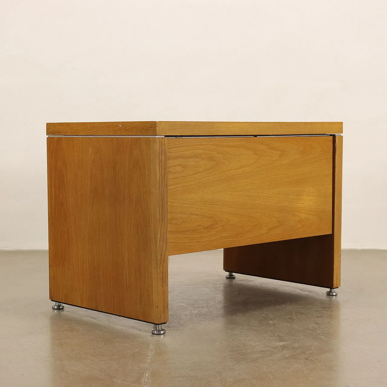 Oak veneered drawer cabinet with aluminium profiles by Knoll, 1980s 8