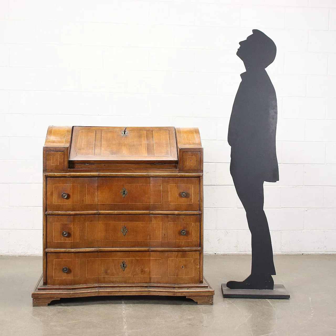 Ribalta con vano e cassetti in legno 2