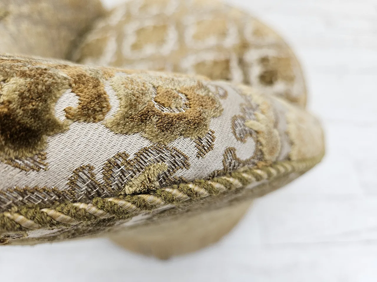 Sedia danese in velluto, anni '50 13