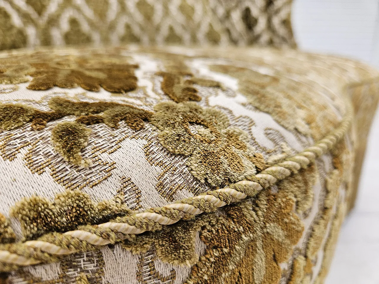 Divano curvo danese a 2 posti in velluto, anni '50 8