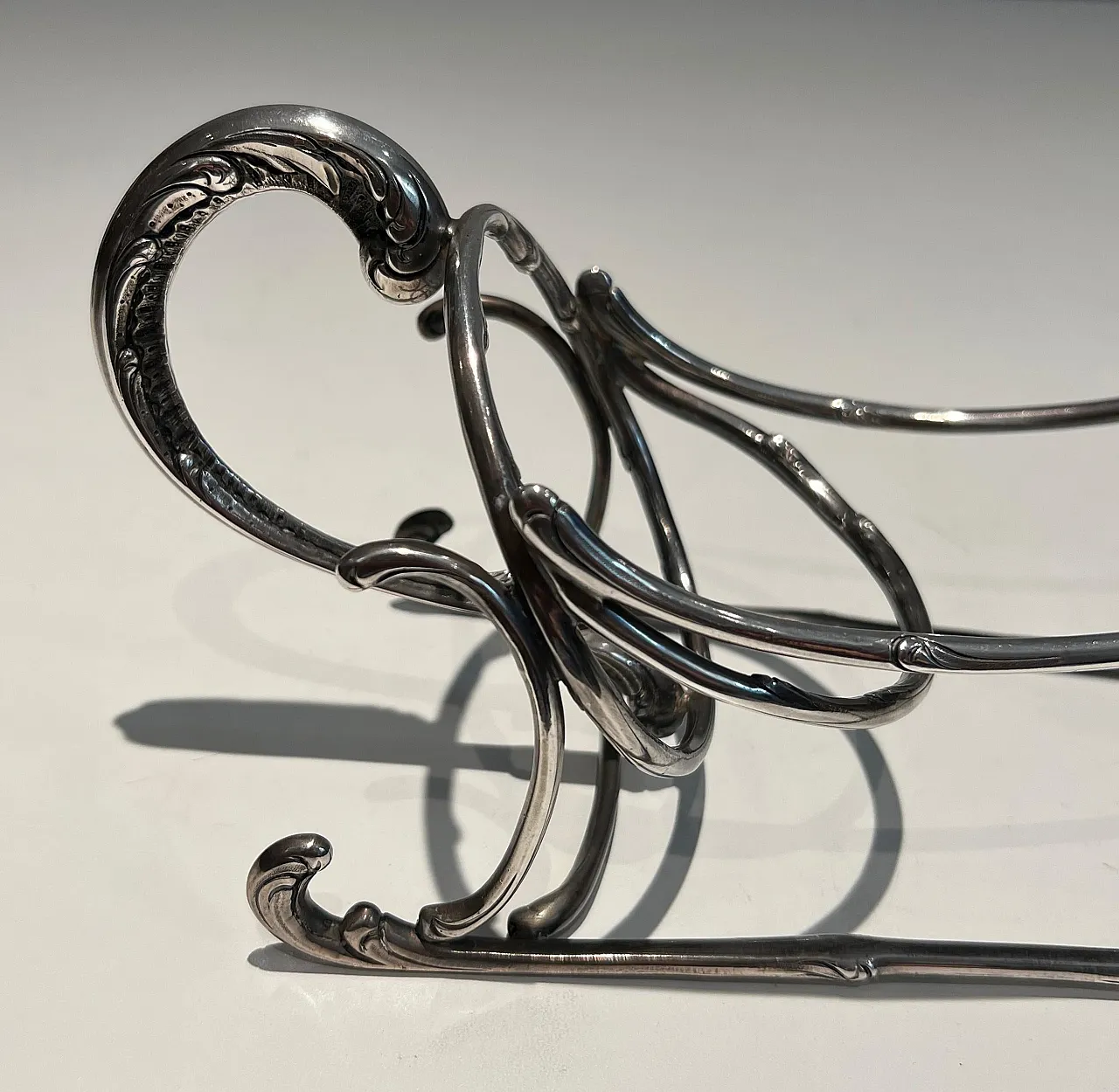 Portabottiglie a slitta in metallo argentato, anni '30 7