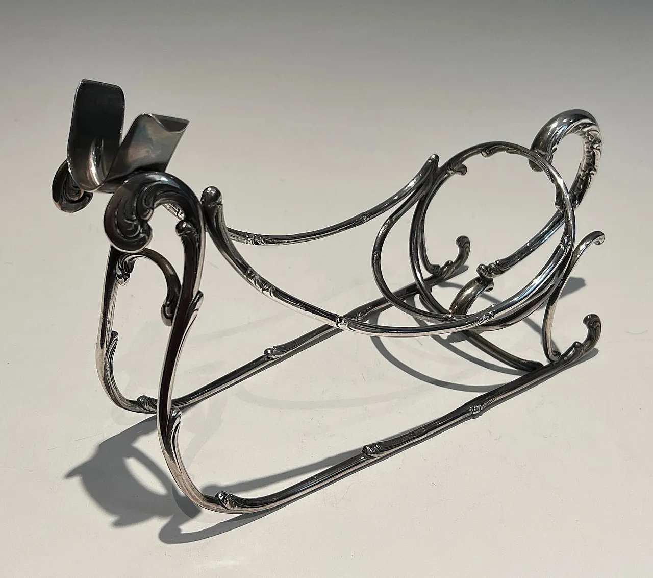 Portabottiglie a slitta in metallo argentato, anni '30 19