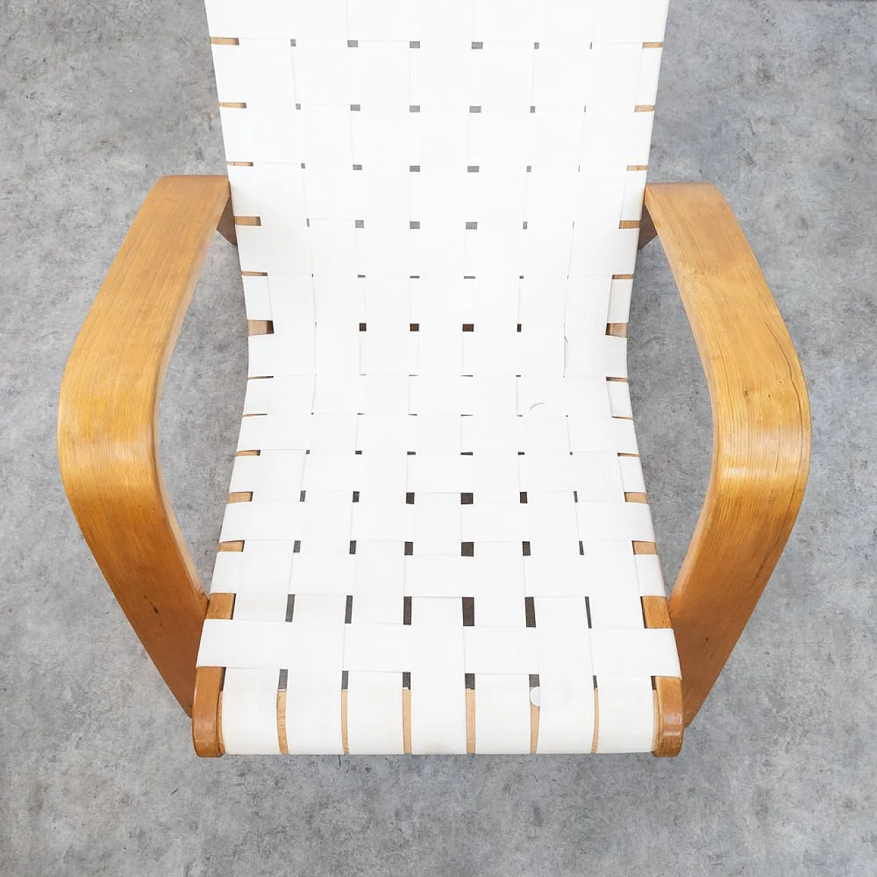 Poltrona e poggiapiedi attribuiti a Jizba di Krásná Jizba, anni '40 3