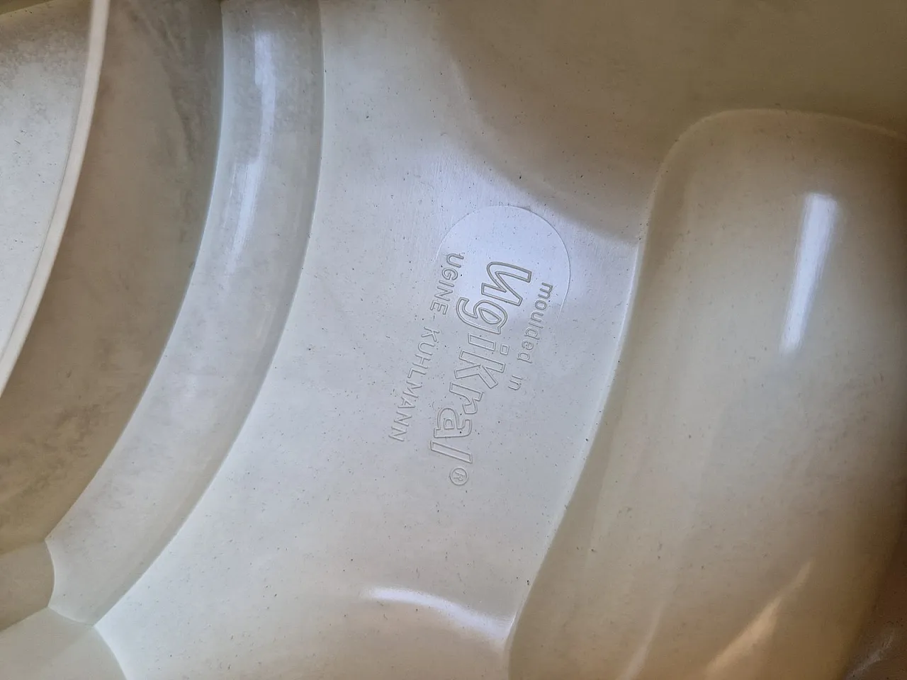 Appendiabiti modello Vip beige di Roberto Lucchi e Paolo Orlandini per Velca, anni '70 12