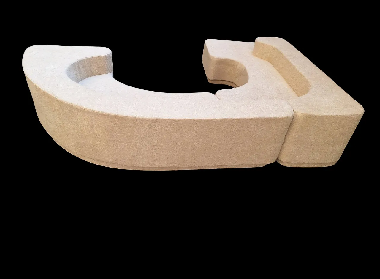 Divano Lara vintage in bouclé bianco di Roberto Pamio per Stilwood, anni '70, set di 2 2