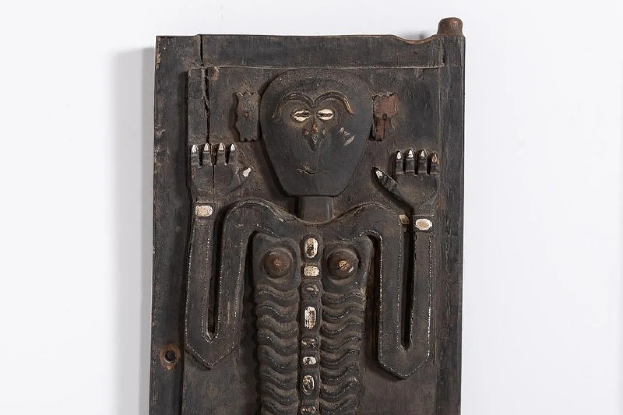 Pair of African art wood panels, mid-20th century 3
