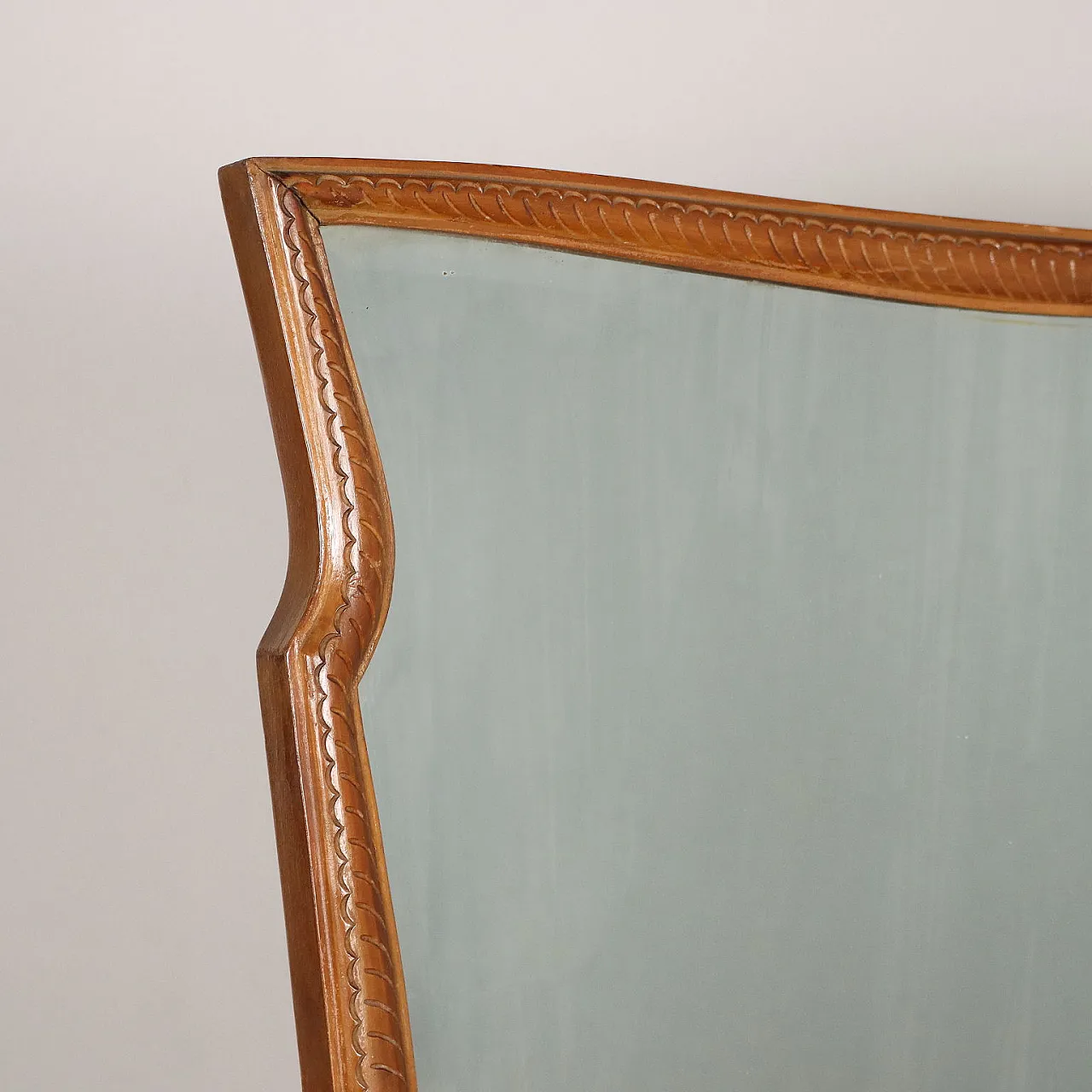 Comò con specchio e cassetti impiallicciato in radica, anni '50 4