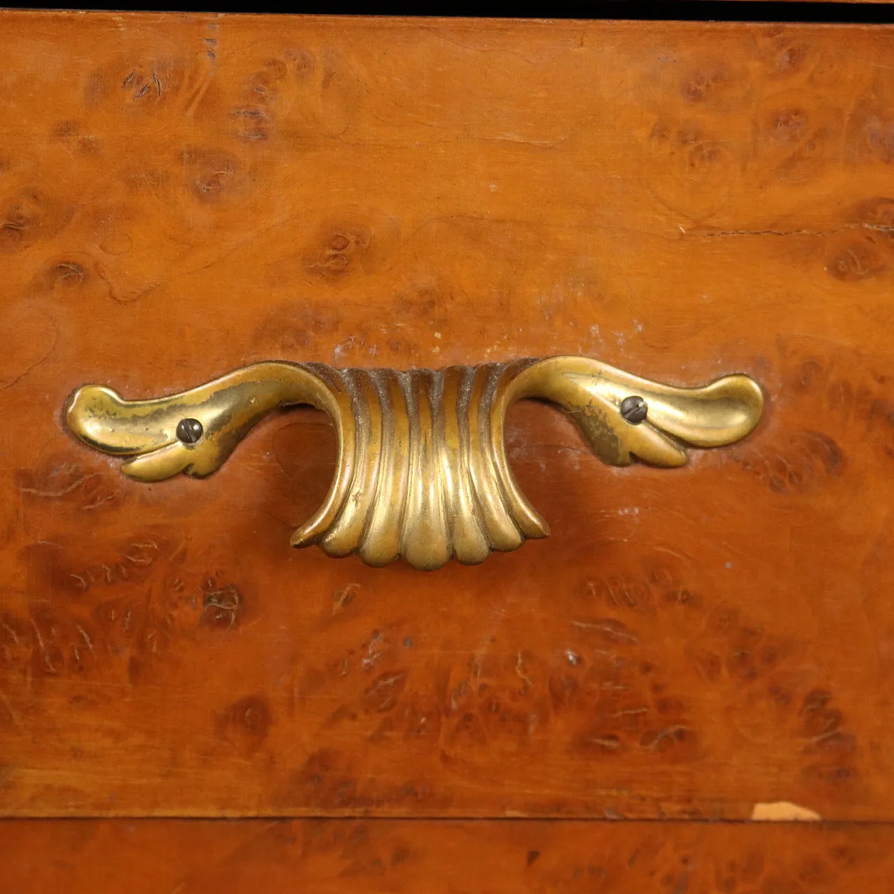 Comò con specchio e cassetti impiallicciato in radica, anni '50 7