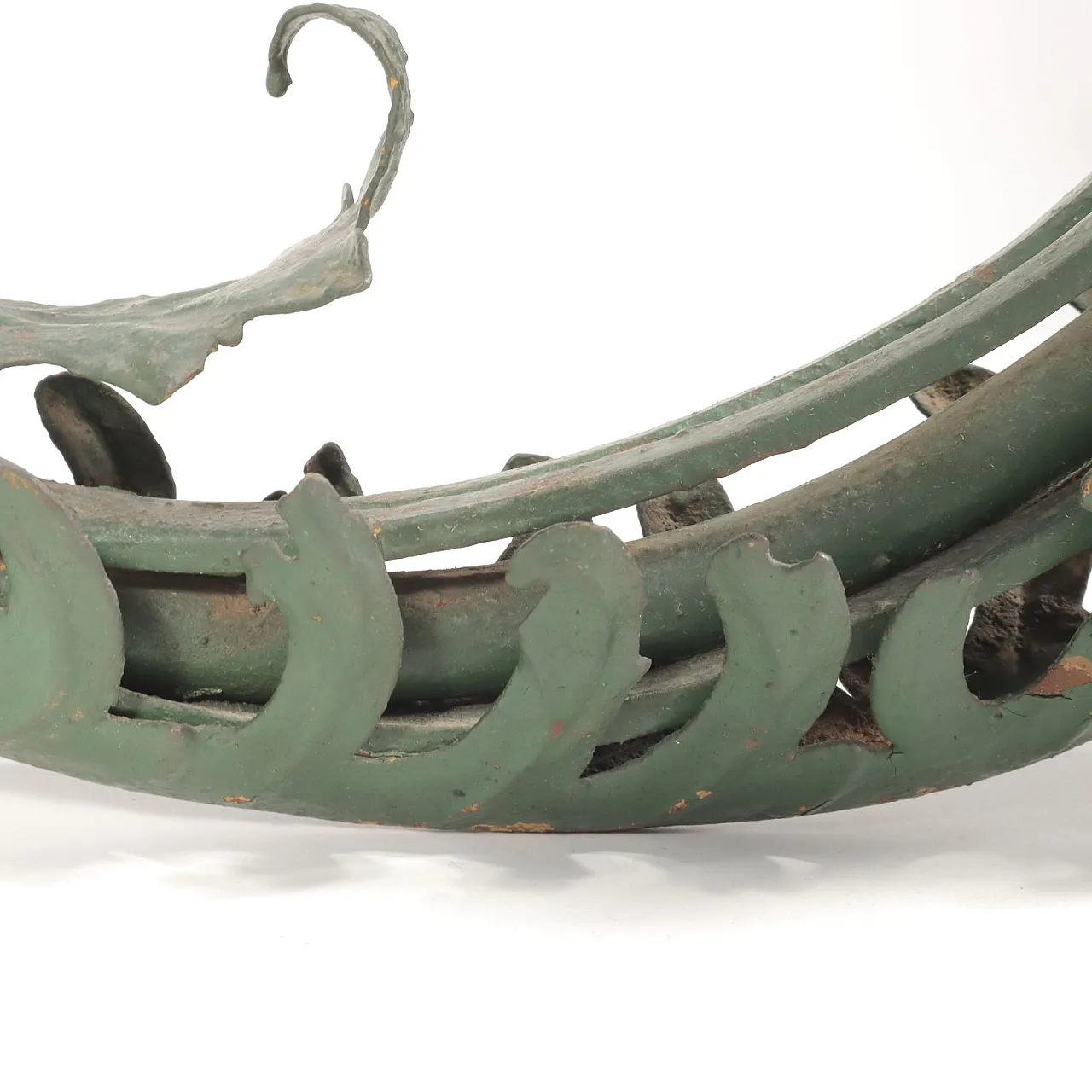 Coppia di applique decorate con motivi fitomorfi in stile liberty, del '800 7