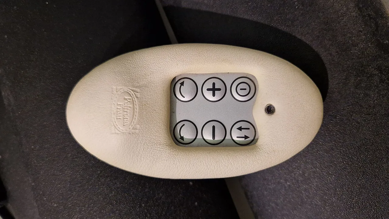 Chaise longue Larus Massage in pelle di Poltrona Frau, anni 2000 5