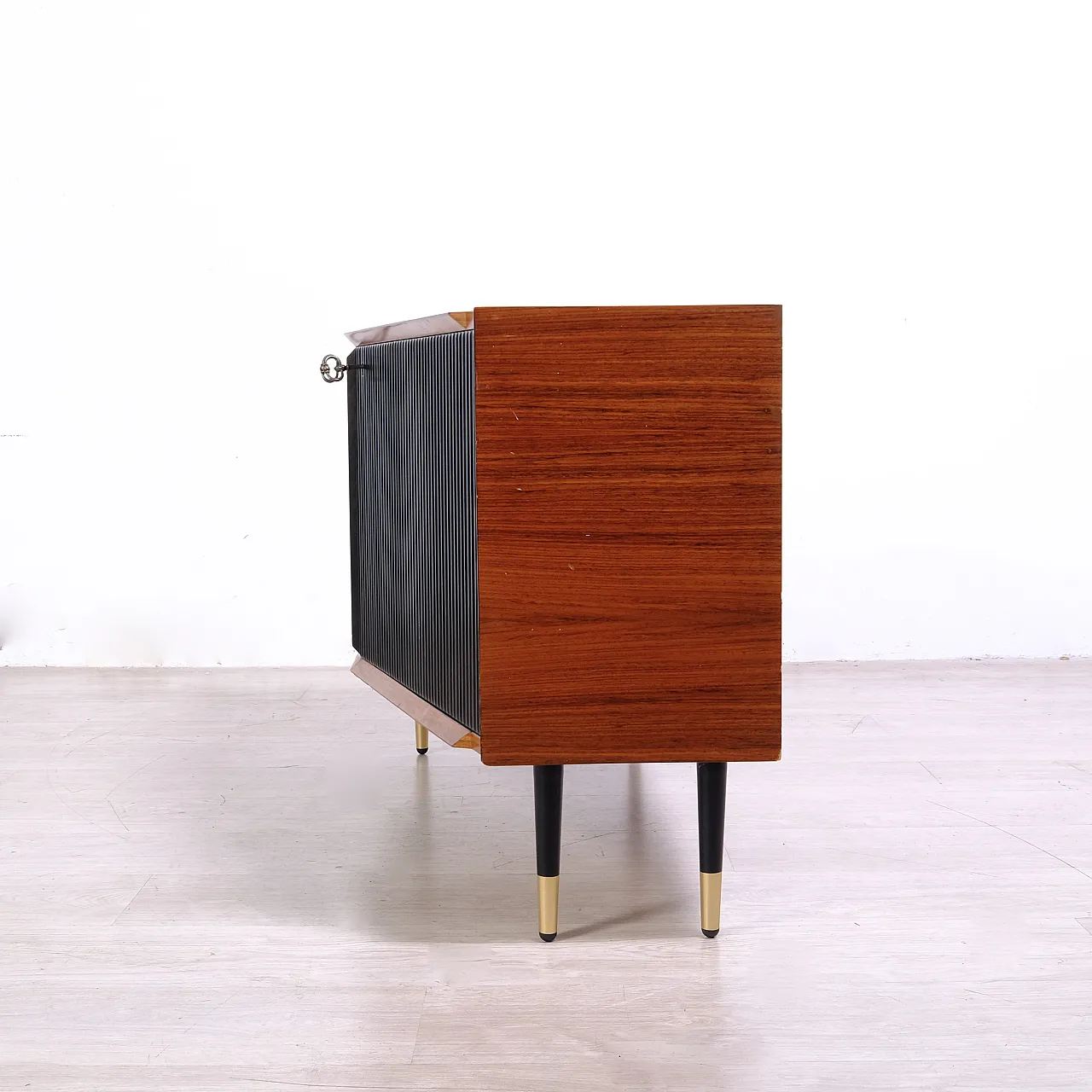 Wood TV stand cabinet attributed to Vittorio Dassi, 1960s 45