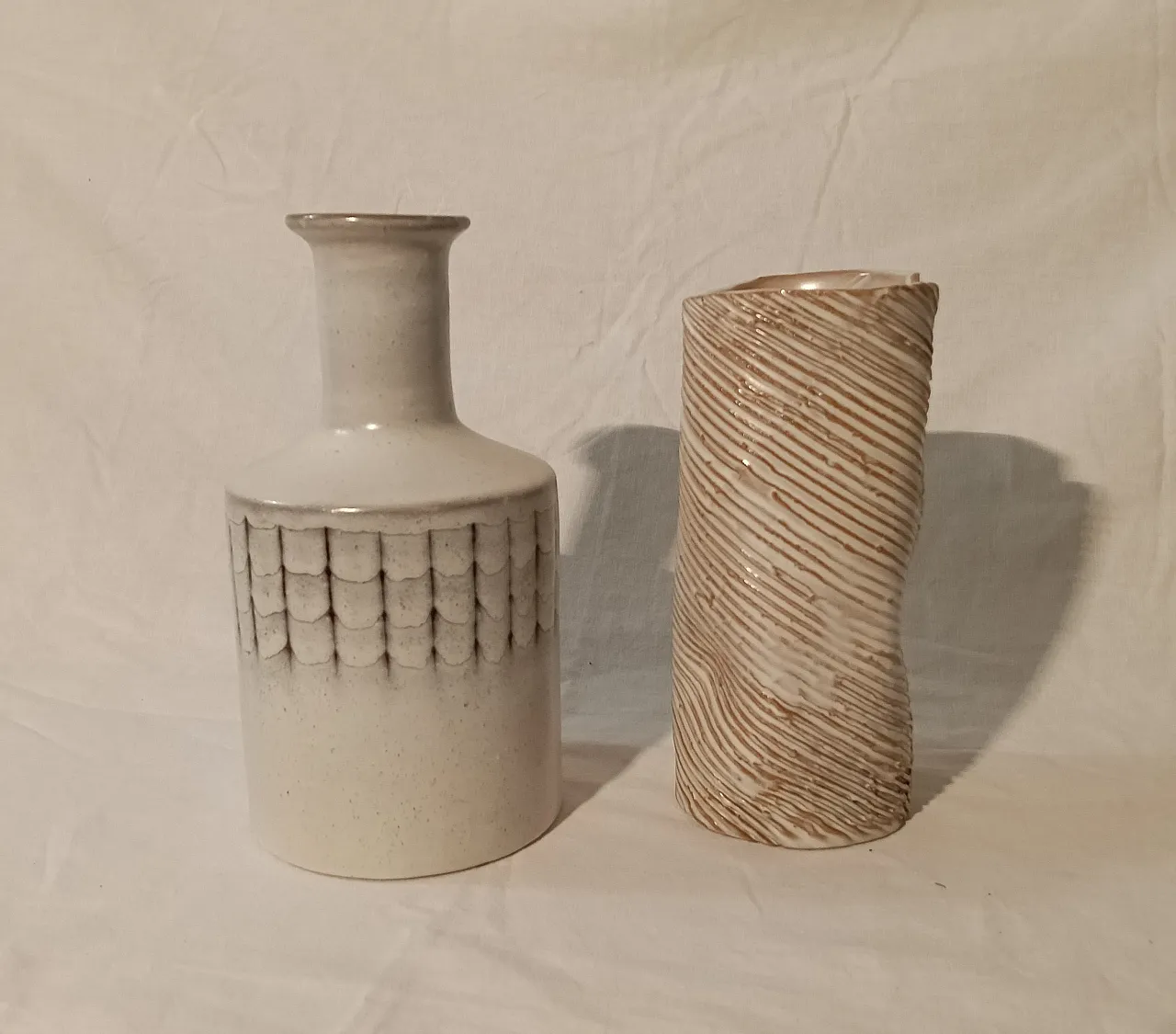 Glazed ceramic bottle and vase by Menozzi, 1970s 15