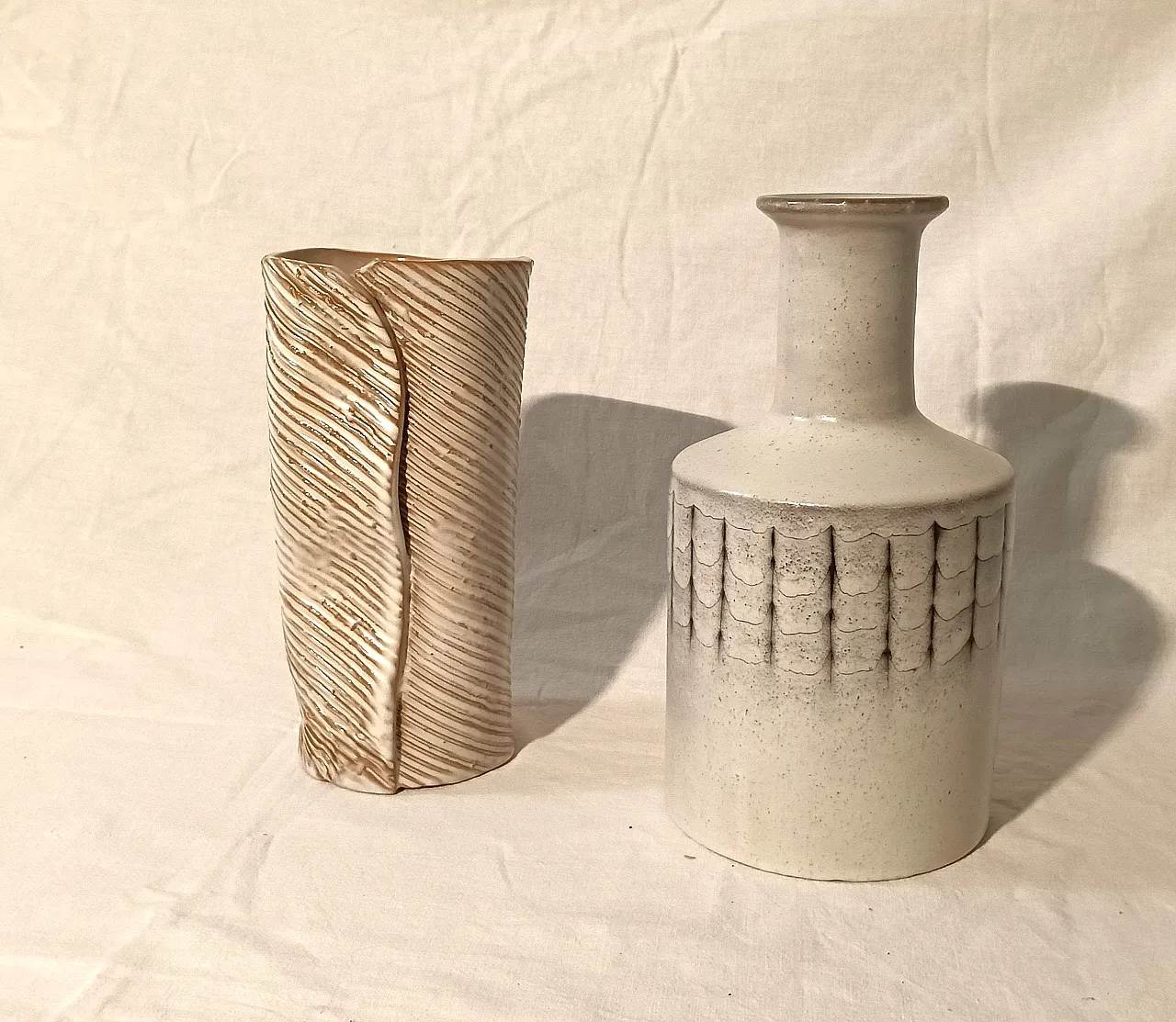 Glazed ceramic bottle and vase by Menozzi, 1970s 16