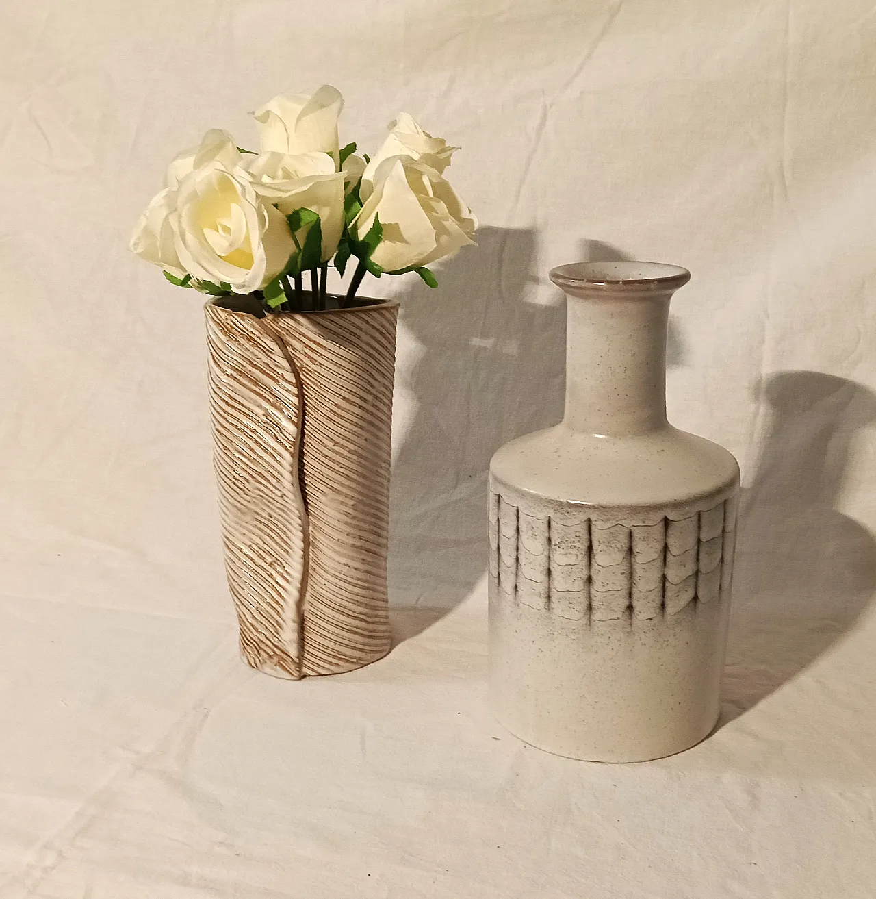 Glazed ceramic bottle and vase by Menozzi, 1970s 23