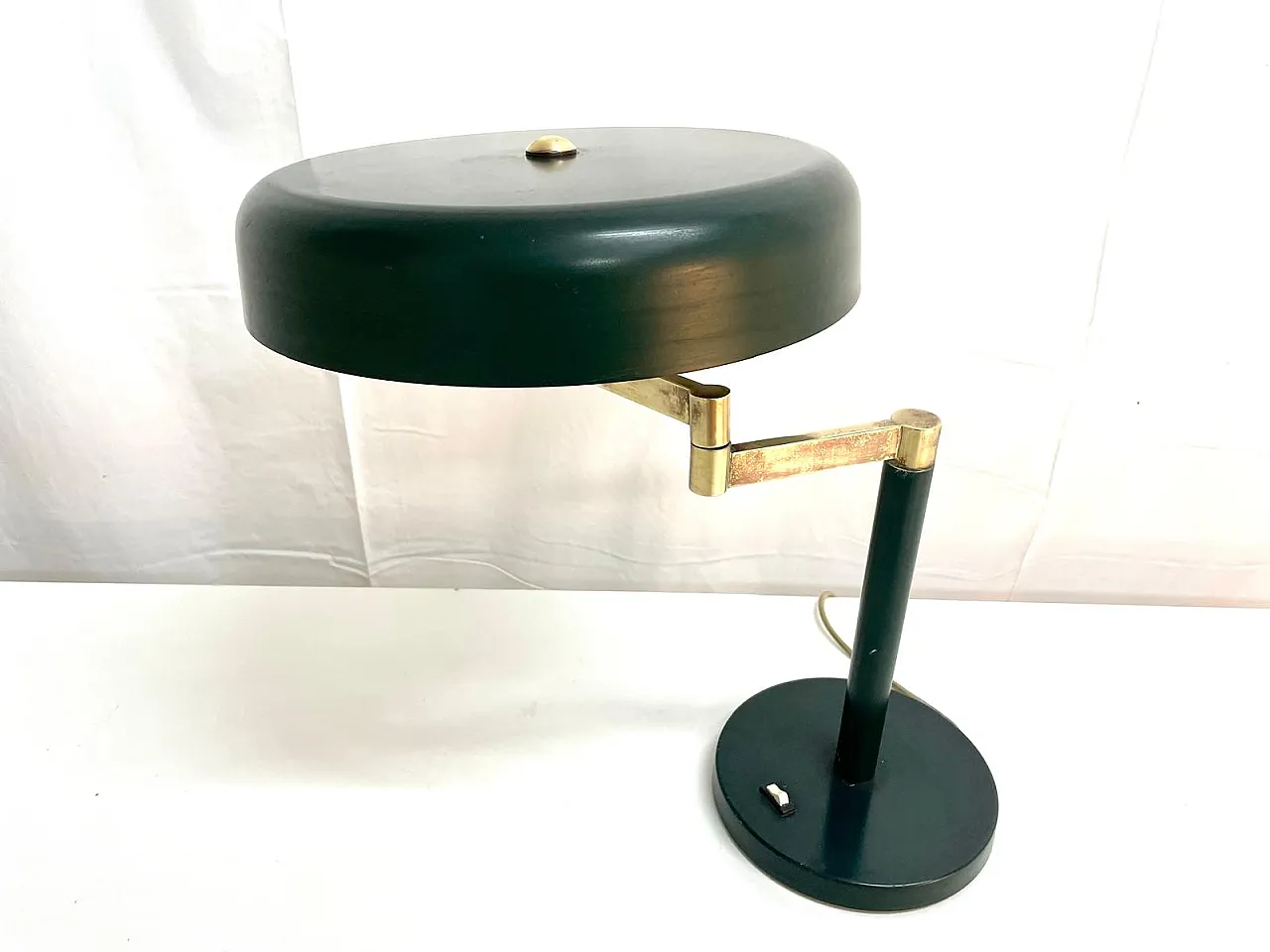 Feature table lamp 1940s 2