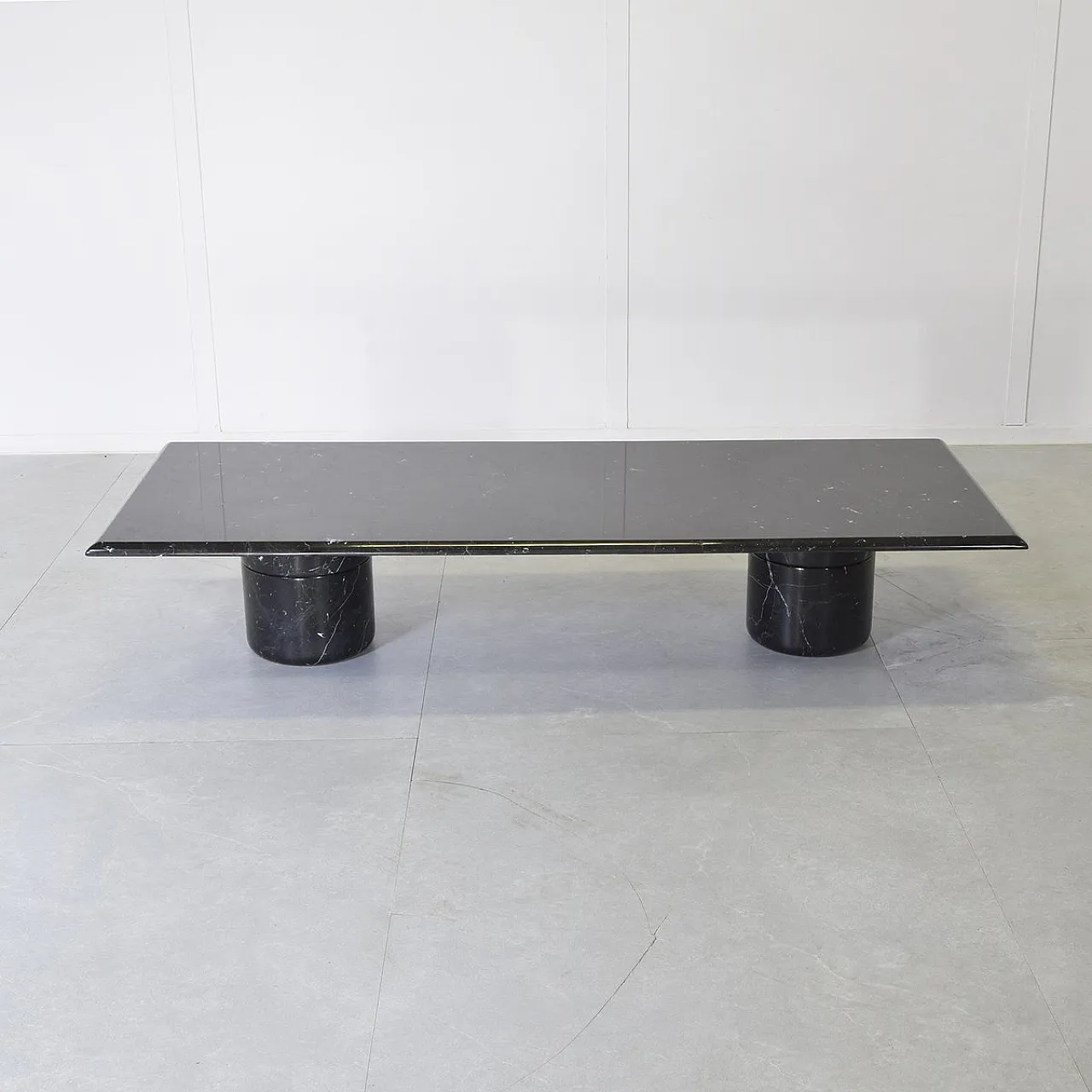 Coffee table in black Marquinia marble by Angelo Mangiarotti, 1980s 1