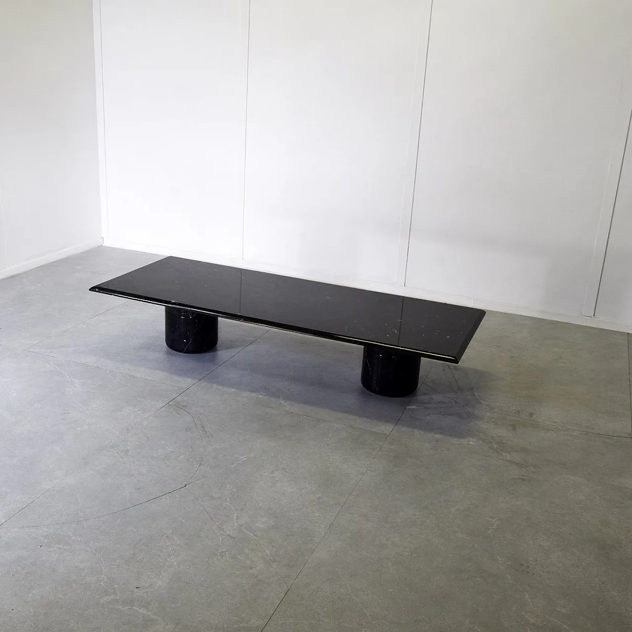 Coffee table in black Marquinia marble by Angelo Mangiarotti, 1980s 2