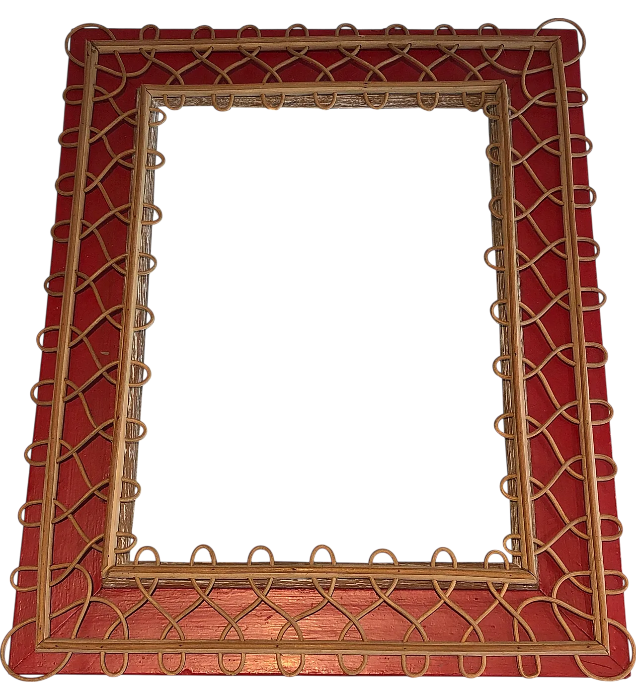Specchio in rattan su sfondo rosso, anni '40 21