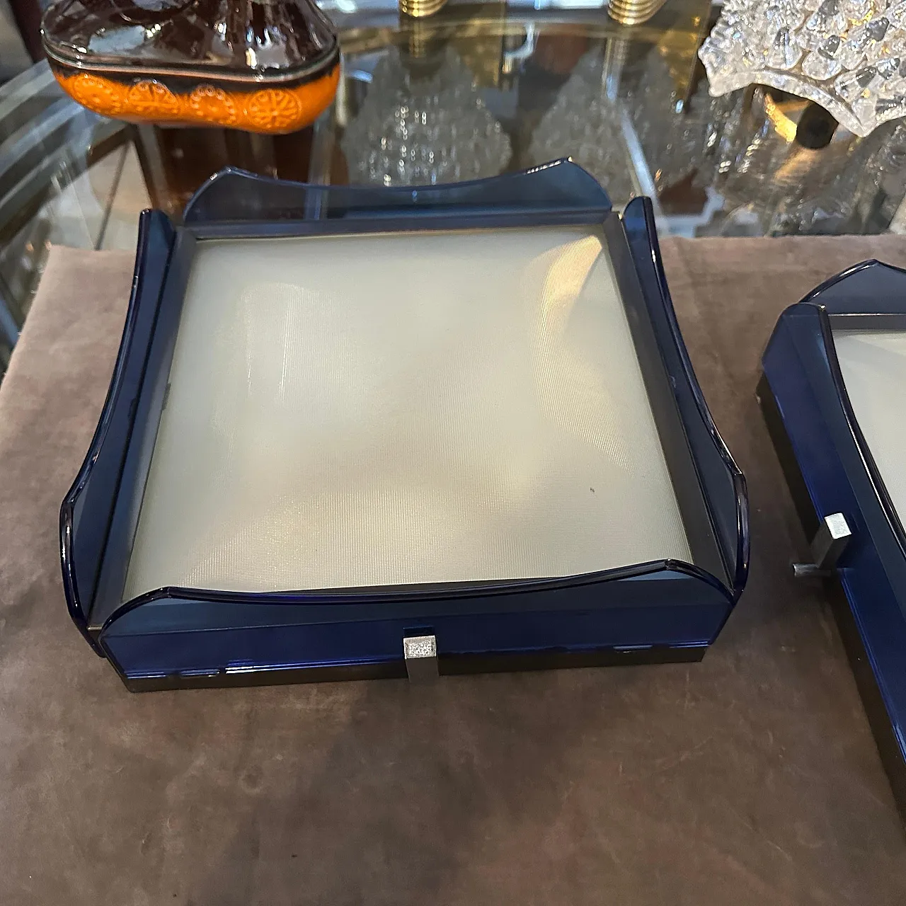 Coppia di applique in vetro blu di Veca, anni '70 9