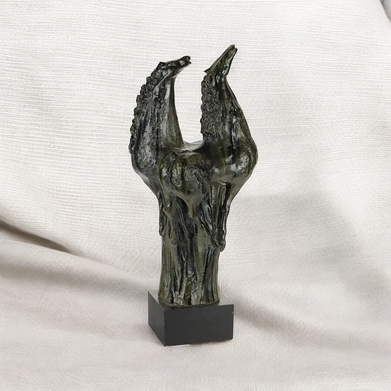 Coppia di cavalli in ceramica smaltata, '900 2