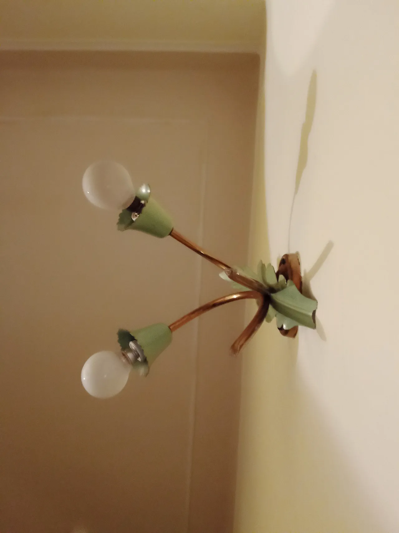 3 appliques in ottone, anni '60 1