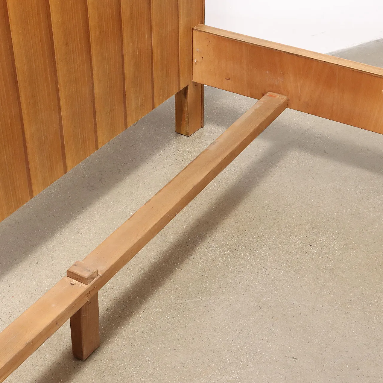 Vintage Double Bed Tanganyka Walnut Veneer Italy 1960s 6