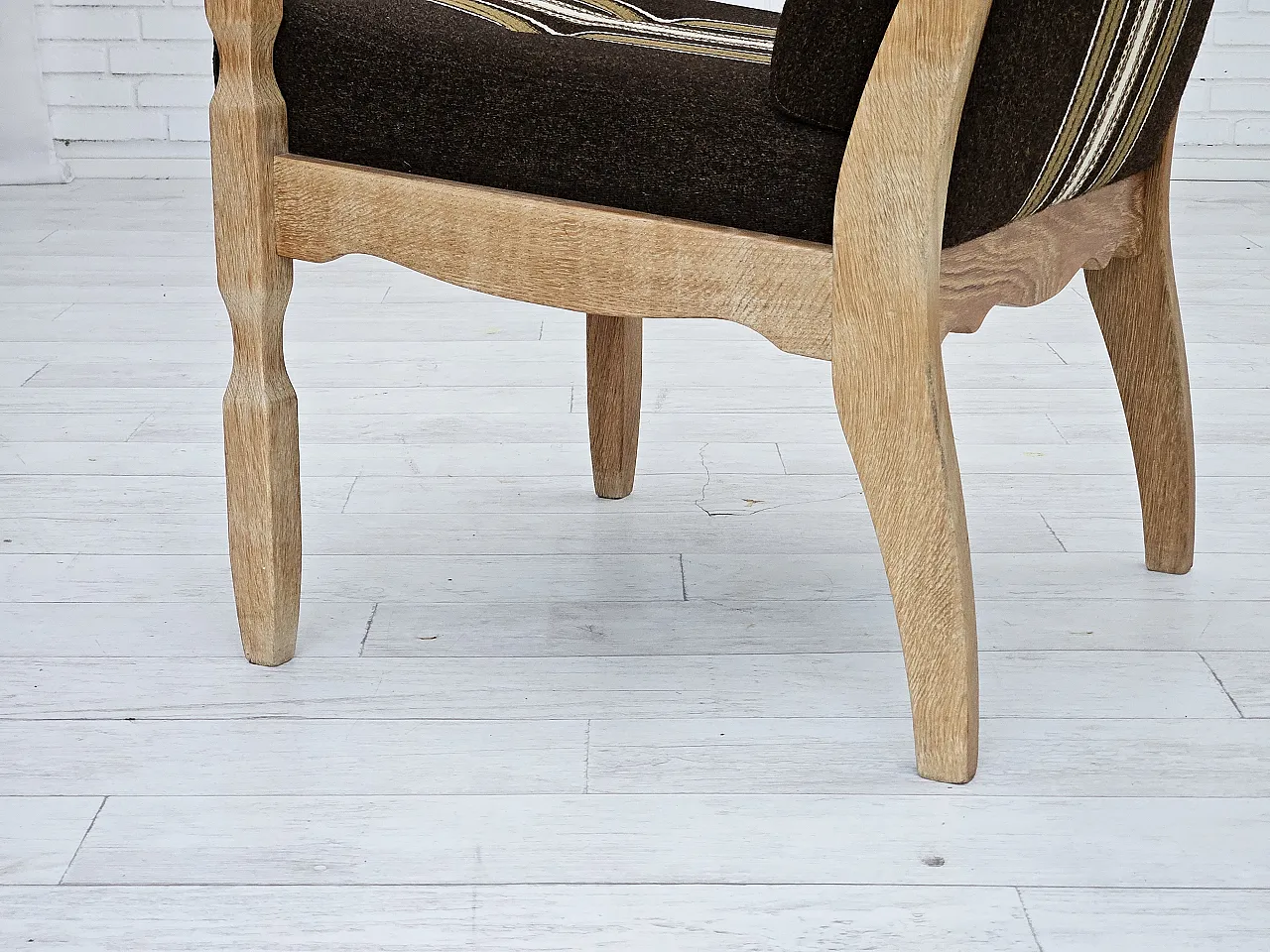 Poltrona danese, lana, legno di quercia, anni '70 12