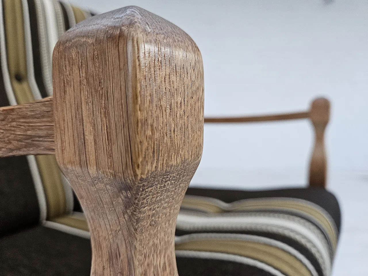 Poltrona danese, lana, legno di quercia, anni '70 19