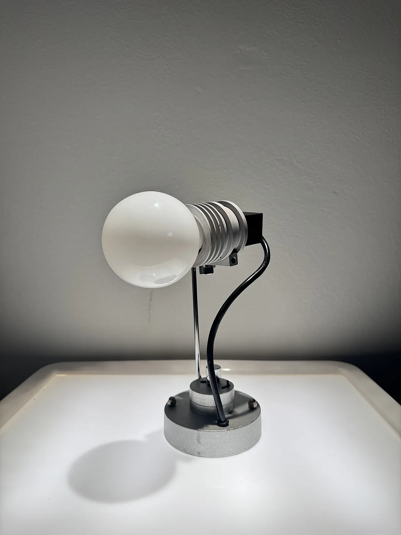 Lampada da parete Martinelli luce, anni '80 2