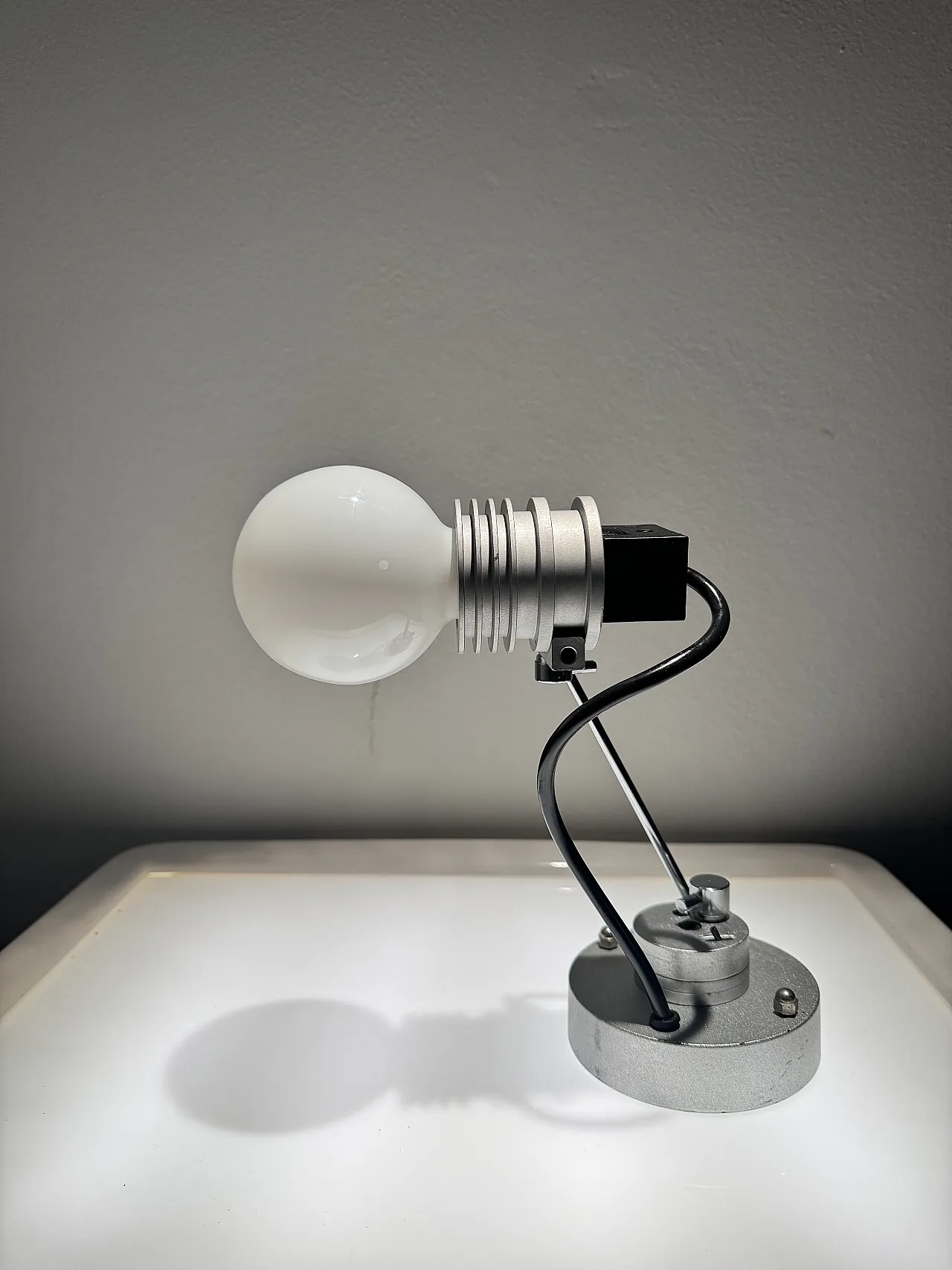 Lampada da parete Martinelli luce, anni '80 3