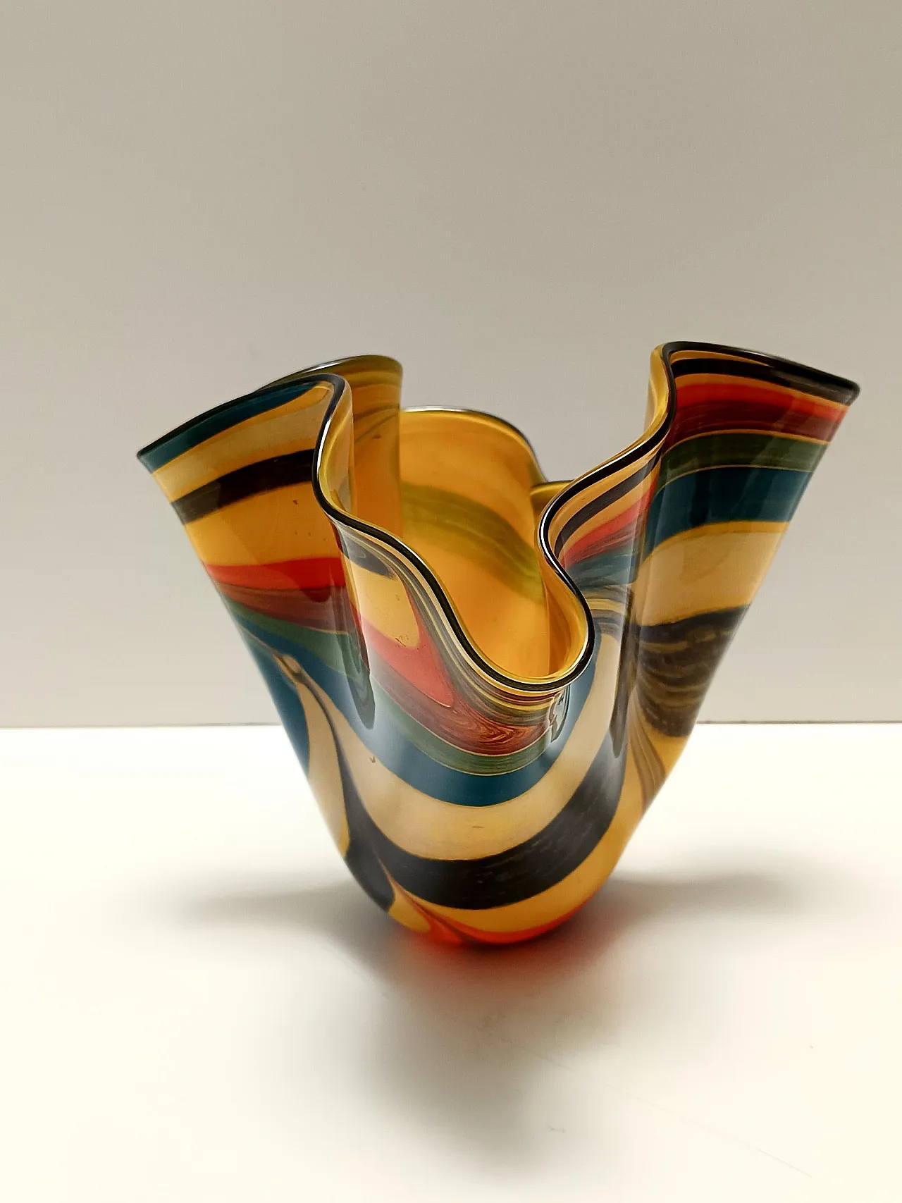 Postmodern multicolored Murano glass Fazzoletto vase, 80s 5