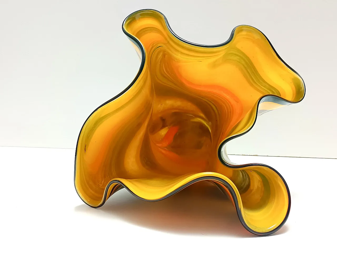 Postmodern multicolored Murano glass Fazzoletto vase, 80s 8