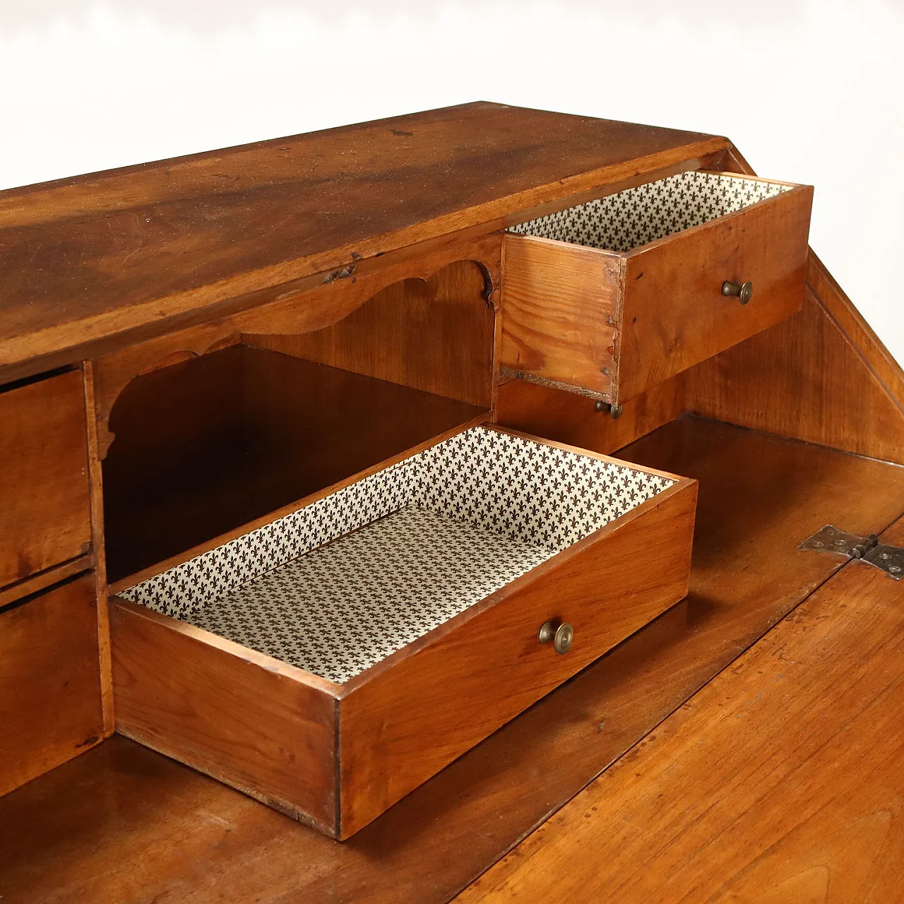 Ribalta in mogano di gusto inglese con cassetti, '700 5