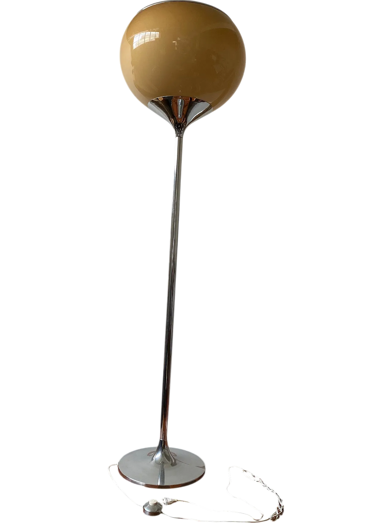 Piantana Studio 6G Harvey Guzzini, bianco e beige, anni 60 7