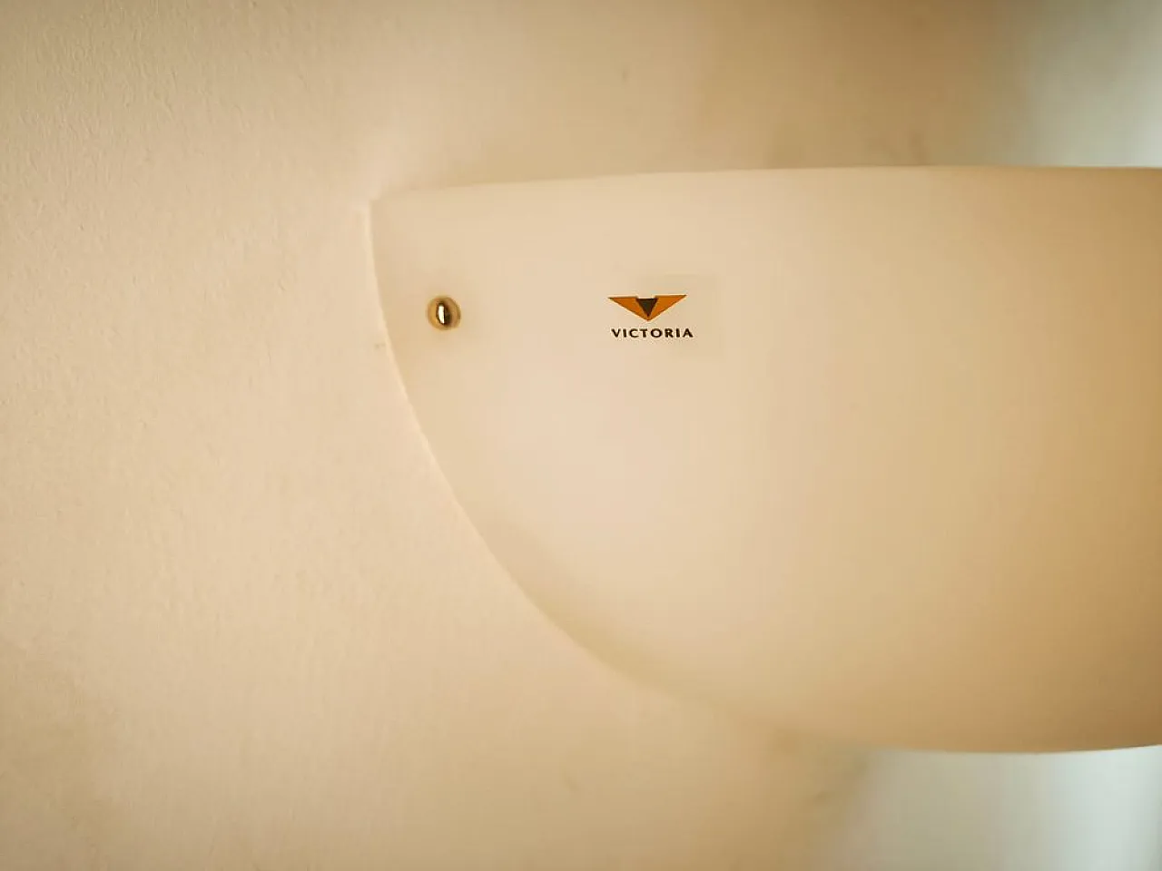 Lampada da parete Victoria in vetro, anni '90 2