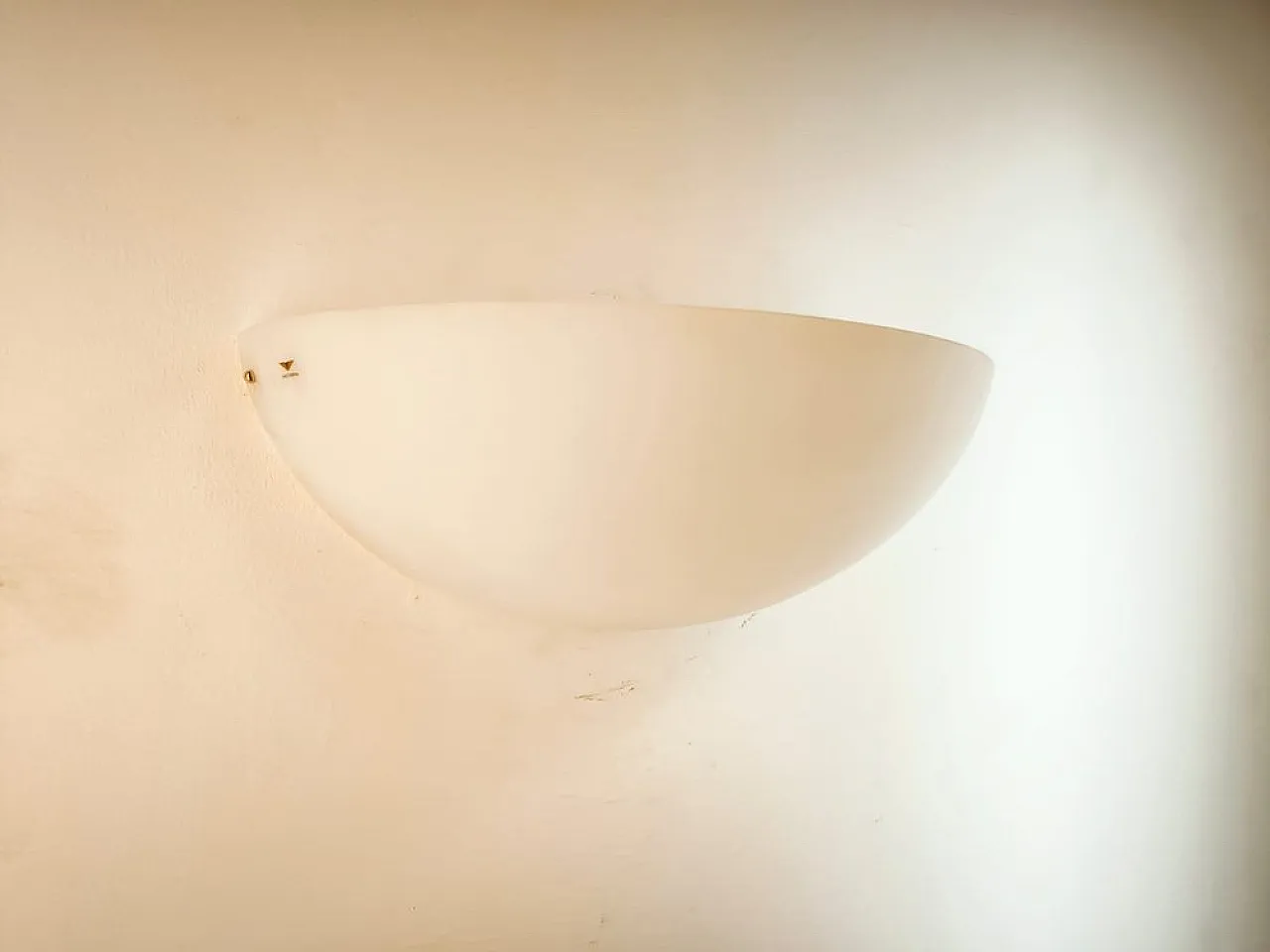 Lampada da parete Victoria in vetro, anni '90 9